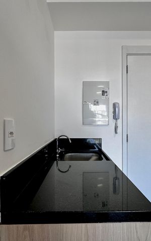 Apartamento à venda com 29m², 1 quarto e sem vaga Apartamento à venda com 29m², 1 quarto e sem vagaÁrea de Serviço