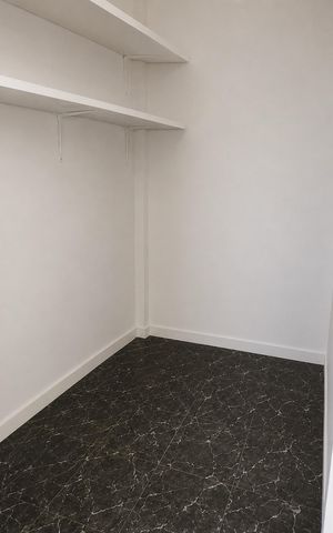 Apartamento à venda com 97m², 3 quartos e sem vaga Apartamento à venda com 97m², 3 quartos e sem vagaDispensa