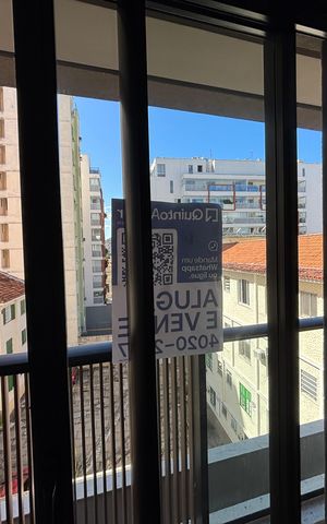 Apartamento à venda com 117m², 2 quartos e 1 vaga Apartamento à venda com 117m², 2 quartos e 1 vagaPlaca