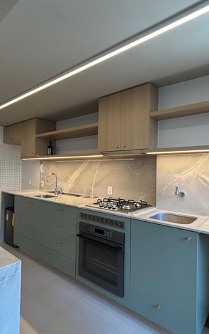 Apartamento à venda com 117m², 2 quartos e 1 vaga Apartamento à venda com 117m², 2 quartos e 1 vagaCozinha
