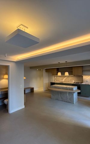 Apartamento à venda com 117m², 2 quartos e 1 vaga Apartamento à venda com 117m², 2 quartos e 1 vagaSala