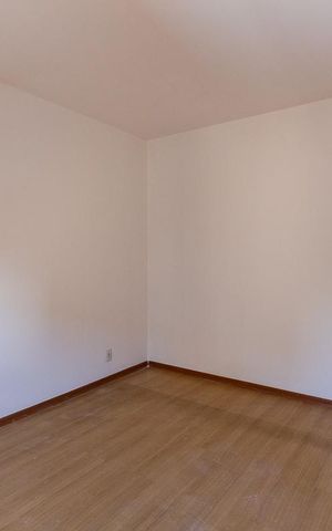 Apartamento à venda com 94m², 3 quartos e 1 vaga Apartamento à venda com 94m², 3 quartos e 1 vagaSuíte
