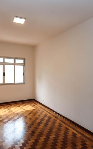 Apartamento para alugar com 75m², 2 quartos e 1 vagaSala
