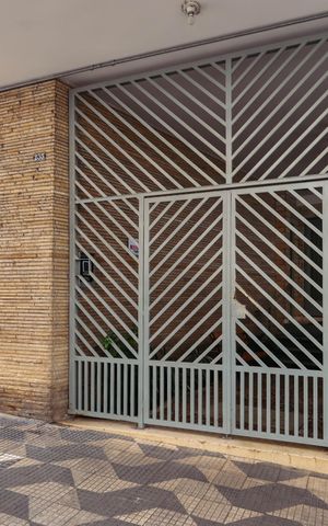 Apartamento para alugar com 75m², 2 quartos e 1 vagaFachada
