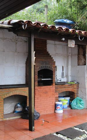 Casa à venda com 1200m², 4 quartos e 3 vagasQuintal - Churrasqueira