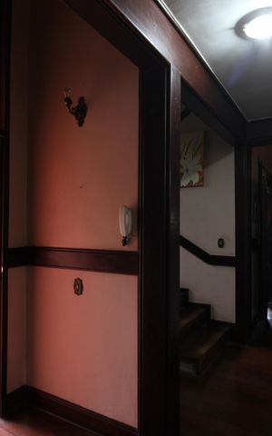 Casa à venda com 1200m², 4 quartos e 3 vagasCorredor