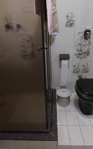 Casa à venda com 1200m², 4 quartos e 3 vagasBanheiro social