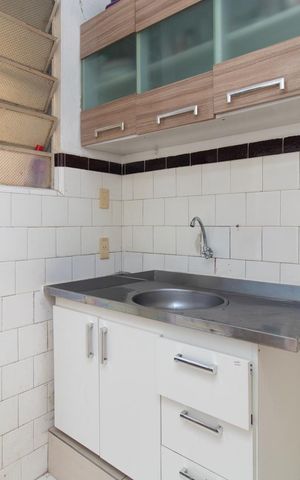 Apartamento à venda com 34m², 1 quarto e sem vagaCozinha e Área de Serviço
