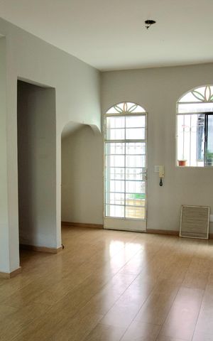Apartamento para alugar com 88m², 2 quartos e 1 vaga Apartamento para alugar com 88m², 2 quartos e 1 vagaSala