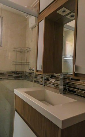 Apartamento à venda com 71m², 2 quartos e 1 vaga Apartamento à venda com 71m², 2 quartos e 1 vagaBanheiro