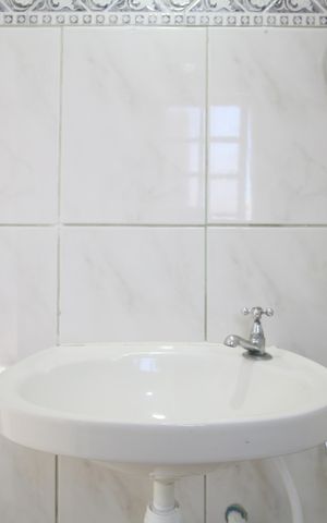 Casa para alugar com 135m², 3 quartos e 2 vagasBanheiro da Suíte 2
