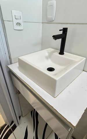 Apartamento à venda com 45m², 2 quartos e sem vagaBanheiro
