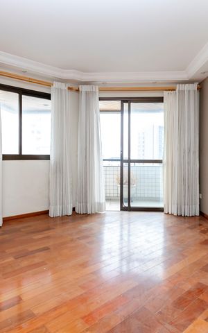 Apartamento à venda com 140m², 3 quartos e 3 vagasSala