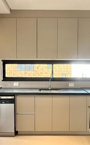Apartamento à venda com 70m², 3 quartos e 2 vagasCozinha