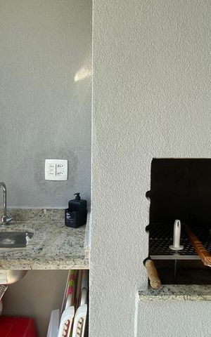 Apartamento para alugar com 74m², 2 quartos e 2 vagas Apartamento para alugar com 74m², 2 quartos e 2 vagasVaranda