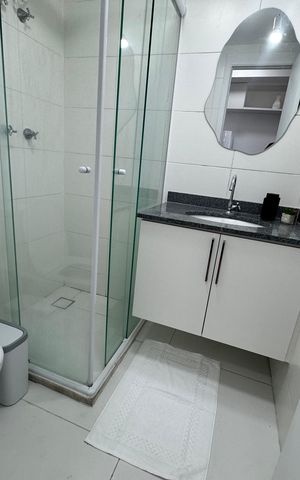 Studio à venda com 26m², 1 quarto e sem vaga Studio à venda com 26m², 1 quarto e sem vagaBanheiro social