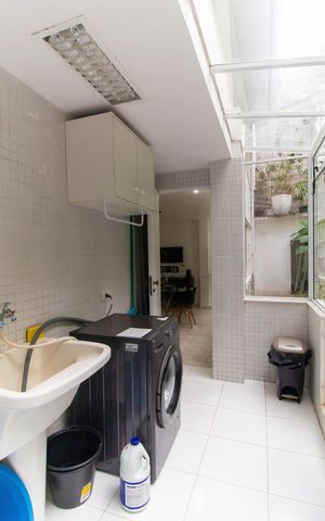 Casa de condomínio à venda com 440m², 5 quartos e 3 vagas