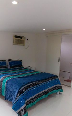 Casa de condomínio à venda com 440m², 5 quartos e 3 vagas
