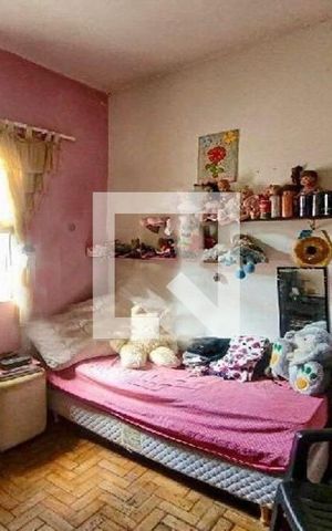 Casa à venda com 100m², 2 quartos e 1 vaga
