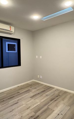 Casa para alugar com 260m², 4 quartos e 3 vagas Casa para alugar com 260m², 4 quartos e 3 vagasQuarto