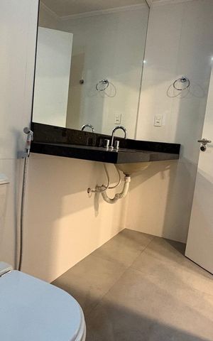 Casa para alugar com 260m², 4 quartos e 3 vagas Casa para alugar com 260m², 4 quartos e 3 vagasBanheiro