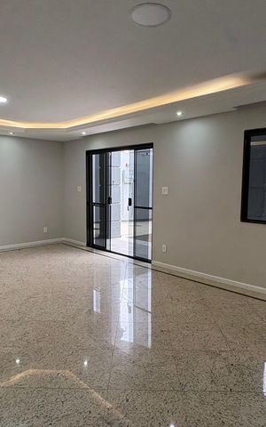 Casa para alugar com 260m², 4 quartos e 3 vagas Casa para alugar com 260m², 4 quartos e 3 vagasSala