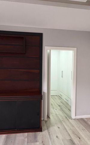 Casa para alugar com 260m², 4 quartos e 3 vagas Casa para alugar com 260m², 4 quartos e 3 vagasSuíte