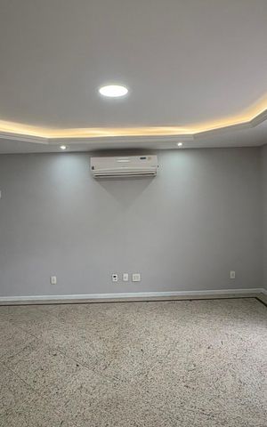 Casa para alugar com 260m², 4 quartos e 3 vagas Casa para alugar com 260m², 4 quartos e 3 vagasSala