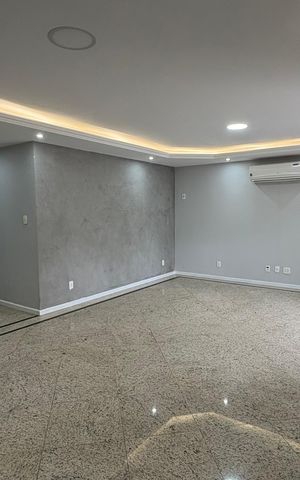 Casa para alugar com 260m², 4 quartos e 3 vagas Casa para alugar com 260m², 4 quartos e 3 vagasSala