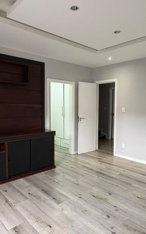 Casa para alugar com 260m², 4 quartos e 3 vagas Casa para alugar com 260m², 4 quartos e 3 vagasSuíte