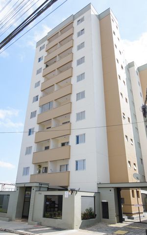 Apartamento para alugar com 72m², 2 quartos e 1 vagaFachada do Prédio