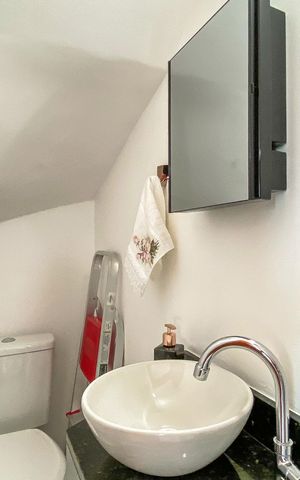 Apartamento à venda com 55m², 2 quartos e 1 vaga Apartamento à venda com 55m², 2 quartos e 1 vagaLavabo