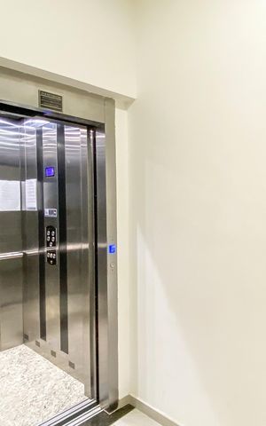 Apartamento à venda com 55m², 2 quartos e 1 vaga Apartamento à venda com 55m², 2 quartos e 1 vagaElevador