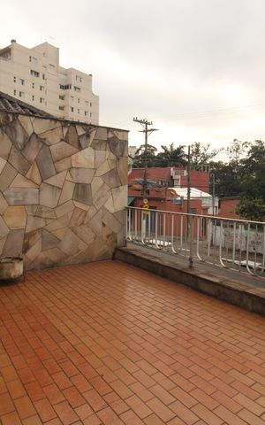 Casa à venda com 126m², 3 quartos e 2 vagasÁrea externa 2