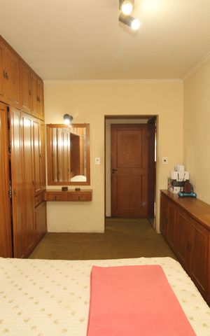 Casa à venda com 126m², 3 quartos e 2 vagasSuíte