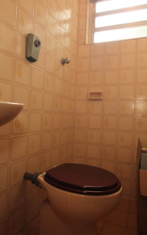 Casa à venda com 126m², 3 quartos e 2 vagasBanheiro de serviço