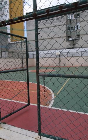 Apartamento para alugar com 67m², 2 quartos e 1 vagaÁrea comum - Quadra esportiva