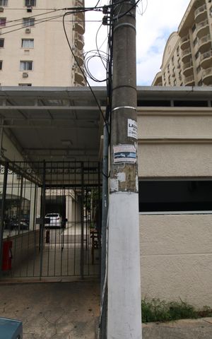 Apartamento para alugar com 67m², 2 quartos e 1 vagaFachada 