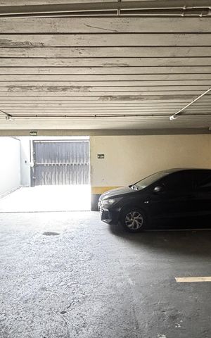 Apartamento à venda com 84m², 3 quartos e 2 vagas Apartamento à venda com 84m², 3 quartos e 2 vagasGaragem