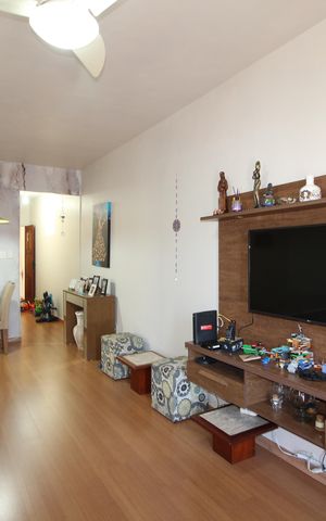 Apartamento à venda com 98m², 2 quartos e 1 vagaSala