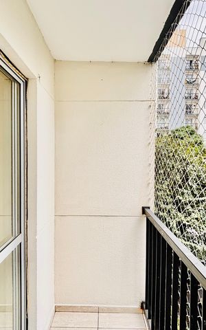 Apartamento para alugar com 48m², 2 quartos e 1 vagaVaranda