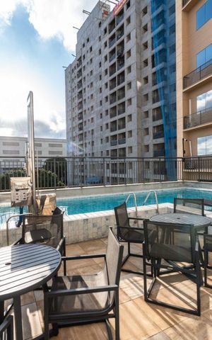 Studio à venda com 38m², 1 quarto e sem vaga Studio à venda com 38m², 1 quarto e sem vagaÁrea comum - Piscina