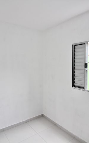 Casa para alugar com 44m², 1 quarto e sem vaga Casa para alugar com 44m², 1 quarto e sem vagaQuarto