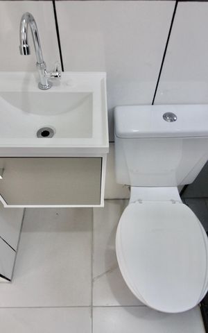 Casa para alugar com 44m², 1 quarto e sem vaga Casa para alugar com 44m², 1 quarto e sem vagaBanheiro