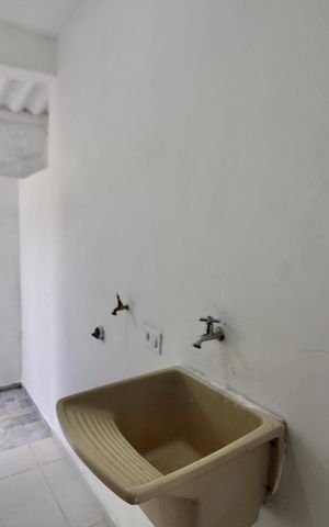 Casa para alugar com 44m², 1 quarto e sem vaga Casa para alugar com 44m², 1 quarto e sem vagaÁrea de serviço