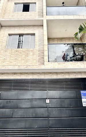 Casa para alugar com 44m², 1 quarto e sem vaga Casa para alugar com 44m², 1 quarto e sem vagaFachada