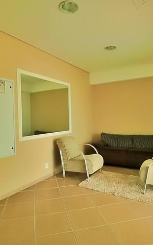 Apartamento à venda com 52m², 2 quartos e 1 vagaHall
