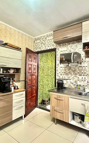 Casa à venda com 400m², 5 quartos e 2 vagasCozinha