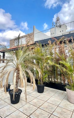 Casa à venda com 400m², 5 quartos e 2 vagasVaranda da Suíte 1