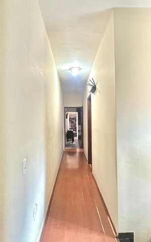 Casa à venda com 400m², 5 quartos e 2 vagasCorredor